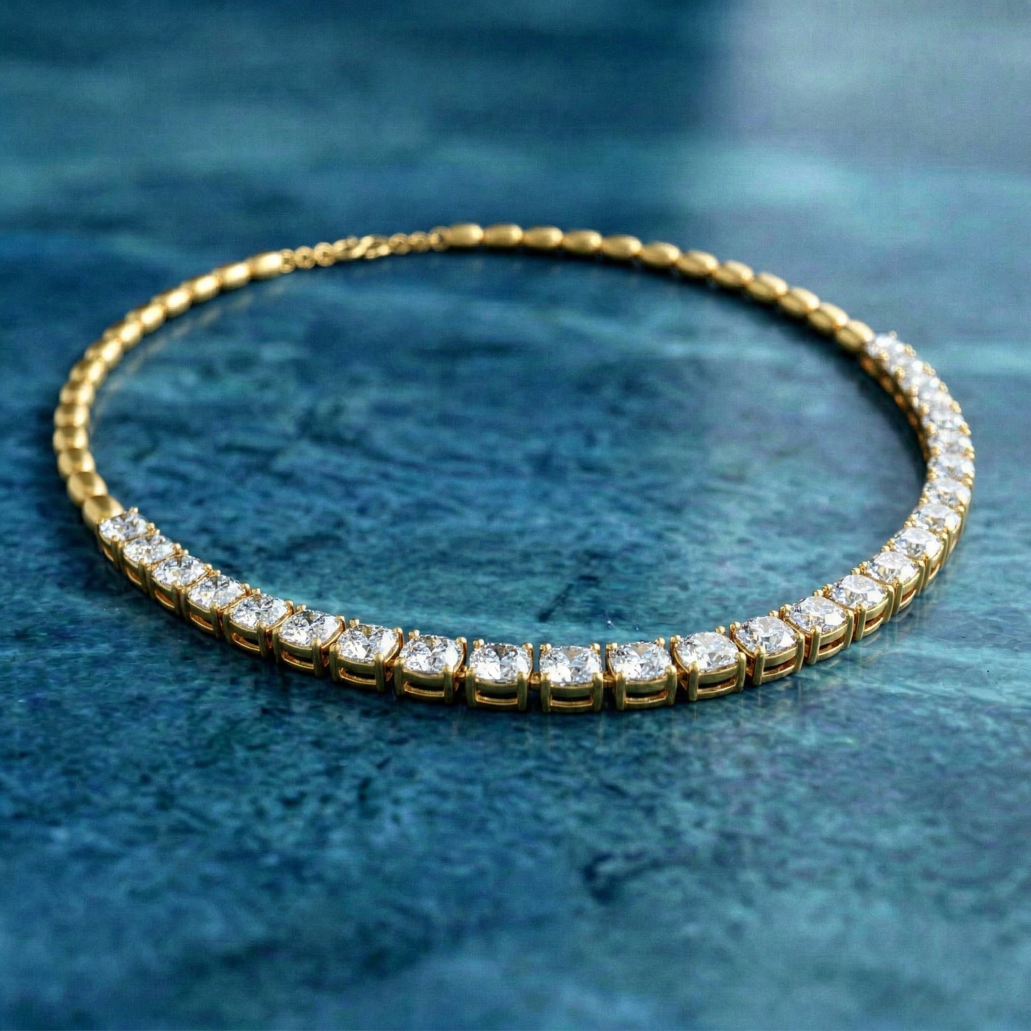 28.83 Carat Solitaire Lab Grown Diamond Necklace In 14K Gold