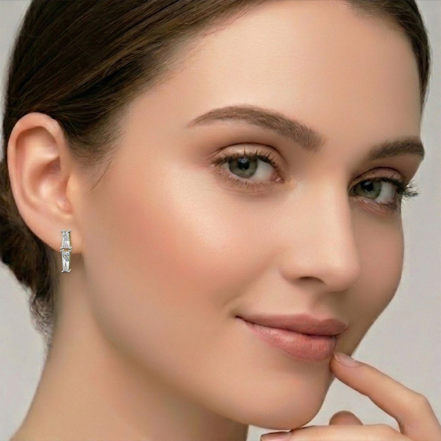Sparkles 14K Gold in 1.79 Carat Twin Baguette Cascade Diamond Earring